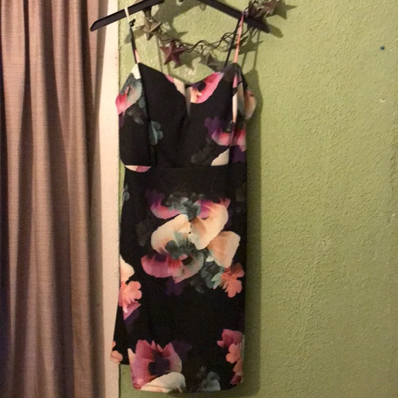 Charlotte Russe Dresses & Skirts - Charlotte Russe Floral Dress/ Final
